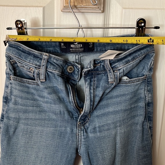 Hollister High Rise Slim Straight Size 3R - Picture 3 of 3